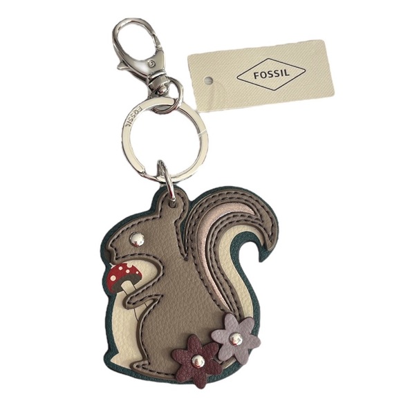 Fossil Squirrel Key Fob Brown Cream - Picture 5 of 5
